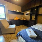 Big Quiet Villa With Garden And Pool